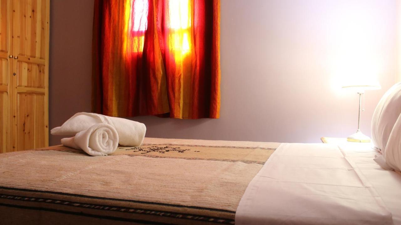 سكورة Gite Ait Lmaalam Chez Ahmed الغرفة الصورة