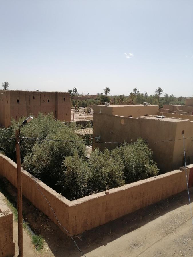 سكورة Gite Ait Lmaalam Chez Ahmed المظهر الخارجي الصورة