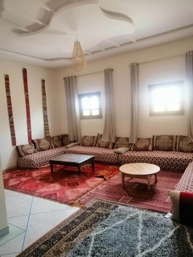 سكورة Gite Ait Lmaalam Chez Ahmed الغرفة الصورة